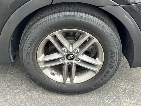Used 2018 Hyundai Santa Fe Sport w/ 2.4L Tech Package 04 FWD image 30