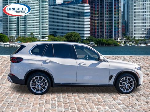 Used 2026 BMW X5 sDrive40i RWD image 4