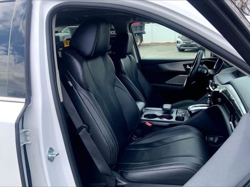 Used 2023 Acura MDX SH-AWD w/ Technology Package image 8