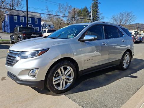Used 2019 Chevrolet Equinox Premier image 3
