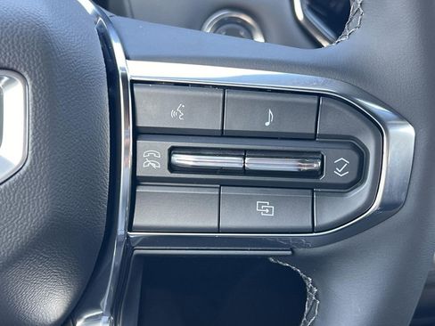 New 2026 GMC Canyon Elevation image 14