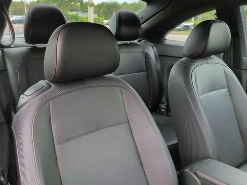 Used 2018 Volkswagen Beetle 2.0T S FWD image 7
