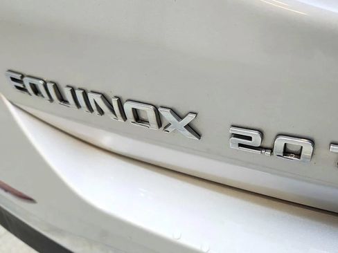 Used 2019 Chevrolet Equinox Premier AWD/4WD image 34