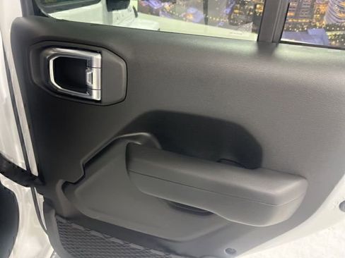 New 2026 Jeep Gladiator Willys image 25