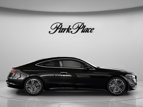 Used 2026 Mercedes-Benz CLE 300 4MATIC Coupe image 24