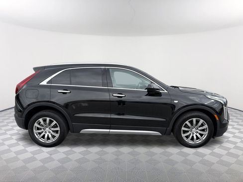 Used 2019 Cadillac XT4 Premium Luxury w/ Cold Weather Package image 5
