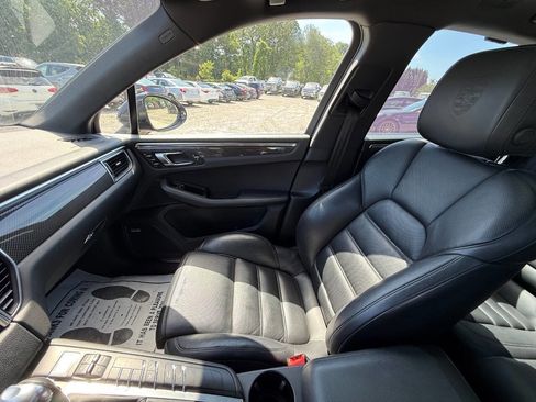 Used 2015 Porsche Macan S w/ Premium Package Plus AWD/4WD image 22