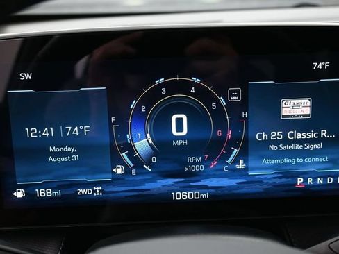 Used 2026 Chevrolet Equinox LT w/ LPO, Floor Liner Package AWD/4WD image 9