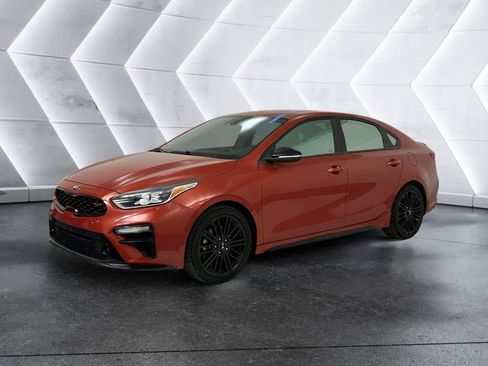 Used 2020 Kia Forte GT FWD image 3