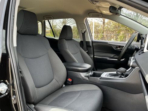 Used 2024 Toyota RAV4 LE image 25