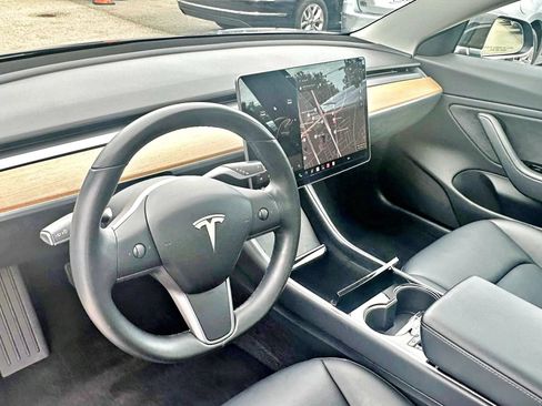 Used 2018 Tesla Model 3 Performance AWD/4WD image 16