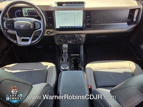Used 2022 Ford Bronco Wildtrak AWD/4WD image 9