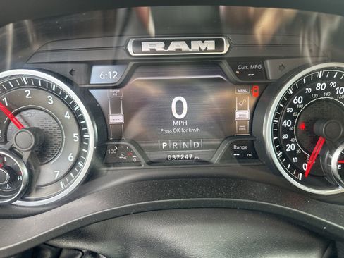 Used 2022 RAM 1500 Big Horn RWD image 12