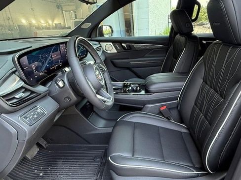 New 2026 Buick Enclave Avenir w/ Super Cruise Package image 14