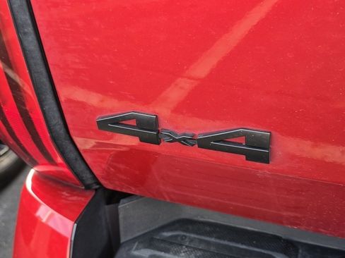 Used 2022 Toyota Tundra SR5 image 9