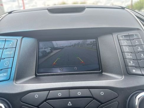 Used 2015 Ford Edge SEL AWD/4WD image 21