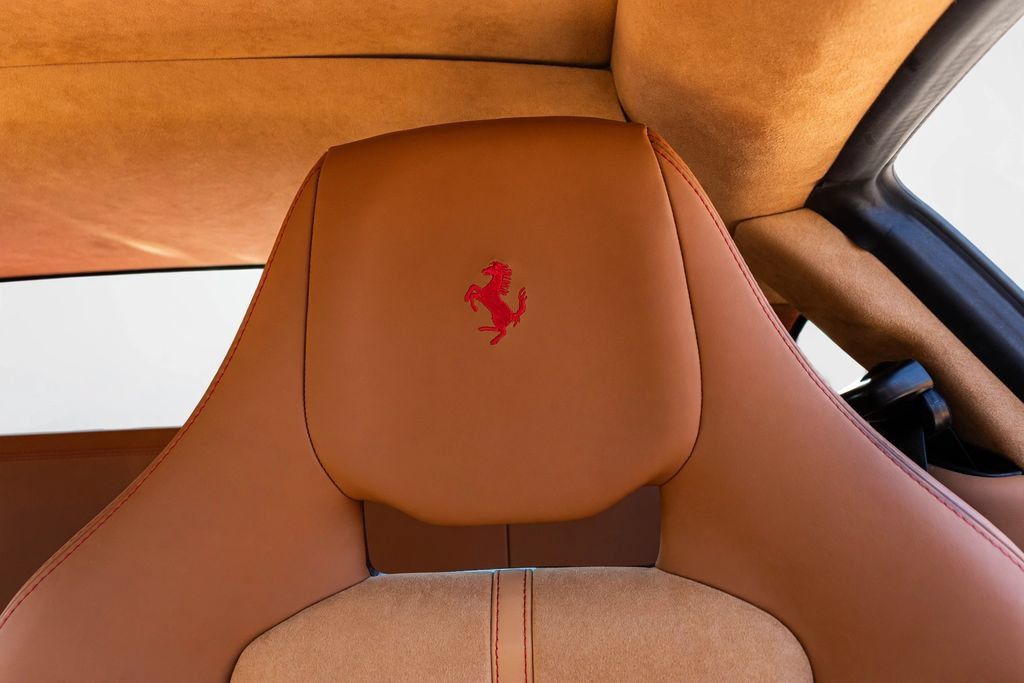 Used 2013 Ferrari 458 Italia Coupe RWD image 48