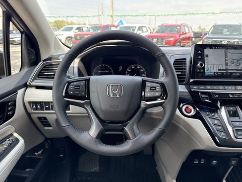 New 2026 Honda Odyssey Elite image 21