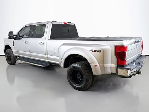Used 2021 Ford F350 Lariat w/ Lariat Ultimate Package AWD/4WD image 12