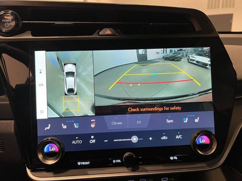 Used 2025 Lexus RZ 450e image 18