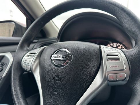 Used 2018 Nissan Altima 2.5 S w/ S Convenience Package image 25