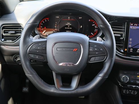 Used 2025 Dodge Durango GT AWD/4WD image 12