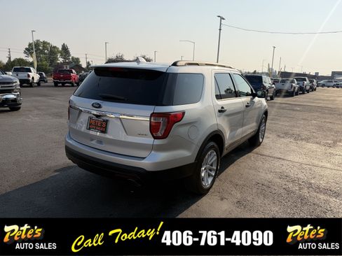 Used 2017 Ford Explorer 4WD image 4