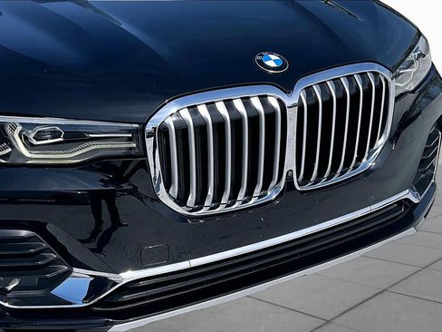 Used 2022 BMW X7 xDrive40i w/ Premium Package AWD/4WD image 30