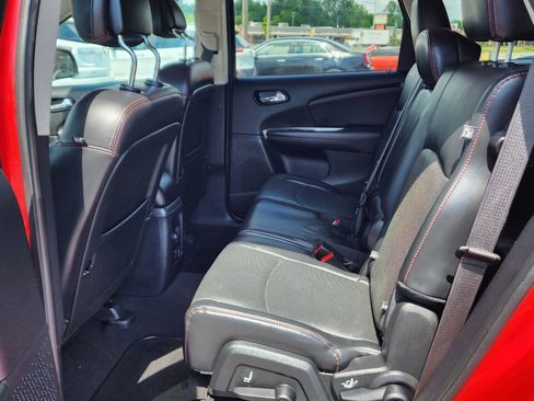Used 2019 Dodge Journey GT FWD image 17