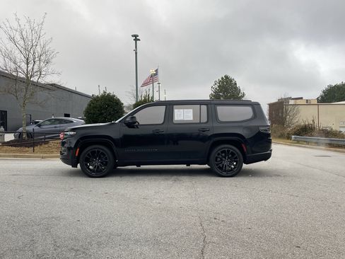 Used 2022 Jeep Grand Wagoneer Series II image 15