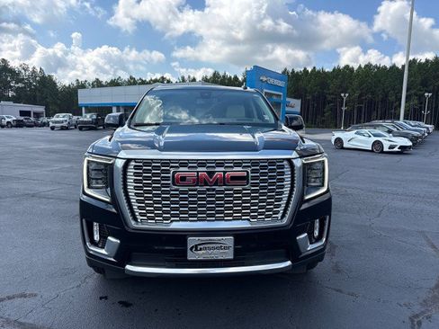 Used 2022 GMC Yukon Denali RWD image 8