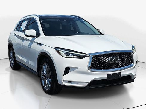 Used 2021 INFINITI QX50 Luxe AWD/4WD image 2