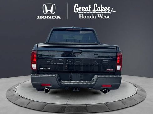 Used 2024 Honda Ridgeline Sport image 4