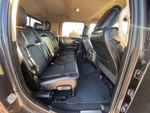 Used 2019 RAM 2500 Laramie image 7