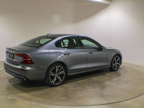 Used 2019 Volvo S60 T6 R-Design AWD/4WD image 5