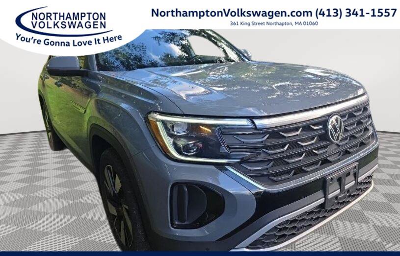 Used 2024 Volkswagen Atlas Cross Sport SE AWD/4WD image 1