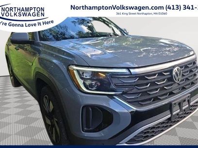 Used 2024 Volkswagen Atlas Cross Sport SE
