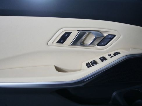 New 2026 BMW 330i Sedan image 23