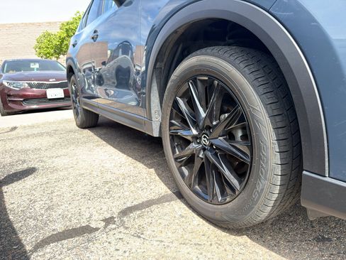 Used 2024 MAZDA CX-5 Carbon Edition image 5