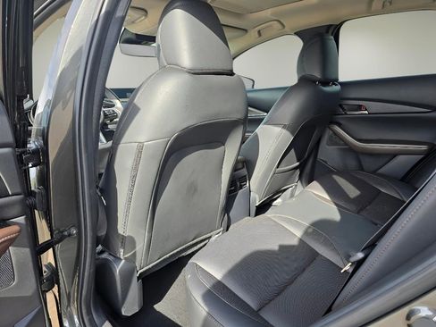 Used 2025 MAZDA CX-30 AWD 2.5 S w/ Premium Package image 12