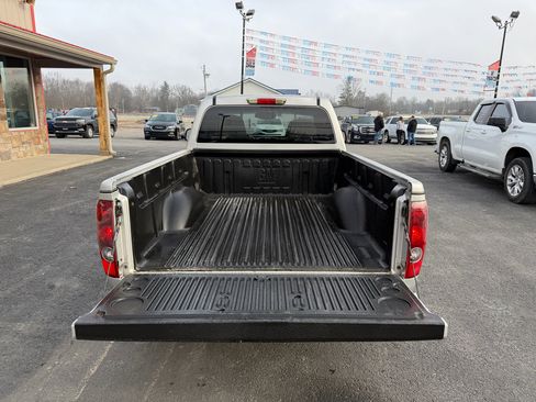Used 2010 Chevrolet Colorado LT image 6