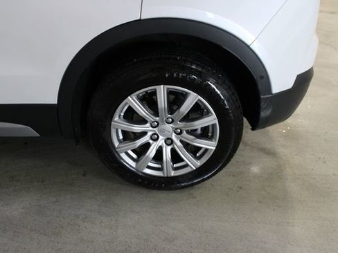 Used 2022 Cadillac XT4 Premium Luxury w/ Enhanced Visibility Package AWD/4WD image 35