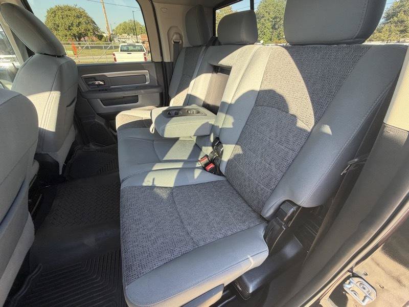 Used 2018 RAM 3500 Big Horn AWD/4WD image 12