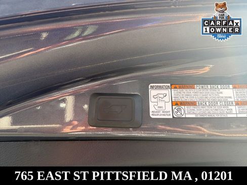 Used 2017 Toyota RAV4 Limited image 13