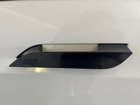 Used 2023 Tesla Model S Plaid AWD/4WD image 38
