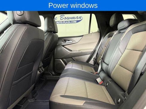 New 2026 Chevrolet Equinox LT w/ Convenience Package II AWD/4WD image 13