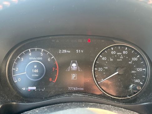 Used 2021 Nissan Kicks SR w/ SR Premium Package image 19