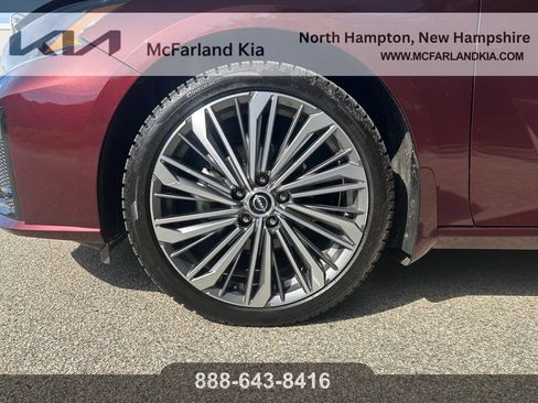 Used 2023 Nissan Altima 2.5 SL AWD/4WD image 17