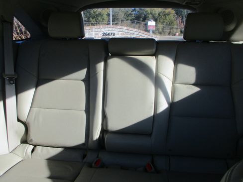 Used 2018 Acura RDX FWD w/ Technology Package image 16