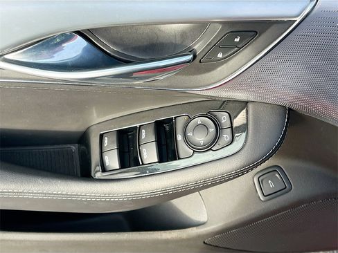 Used 2023 Cadillac CT5 Luxury w/ Sun And Sound Package image 18